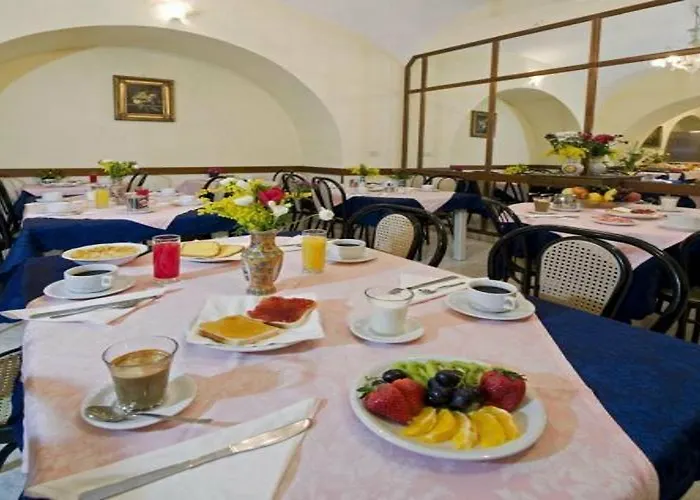 阿尔塔维拉酒店